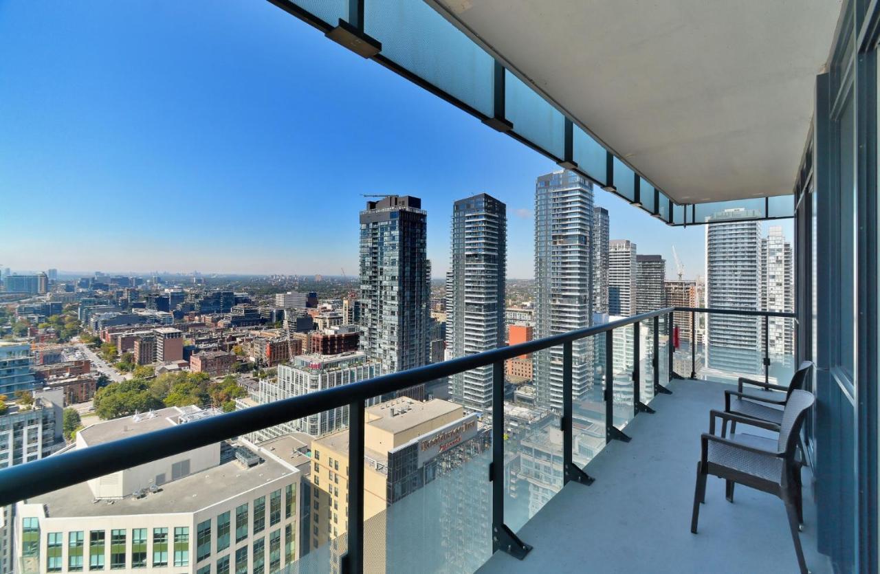 Delsuites - 300 Front Street - 30 Night Stays Toronto Exterior photo